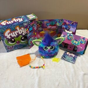 Furby Galaxy Edition Glow In The Dark French Version